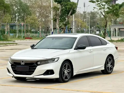 2022 Honda Accord 260TURBO Premium