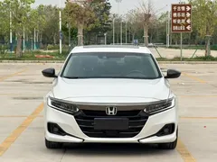 2022 Honda Accord 260TURBO Premium, белый — фото 3