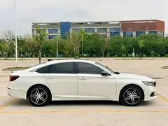 2022 Honda Accord 260TURBO Premium, белый — фото 7