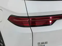 2025 BYD Song Pro 115KM, белый — фото 10