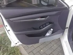 2023 Mazda 3 2.0L, белый — фото 7
