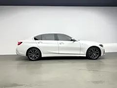 2021 BMW 3 Series 325Li M Sport Package, белый — фото 5