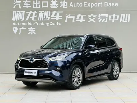 2022 Toyota Highlander Hybrid 2.5L 4WD Premium 7