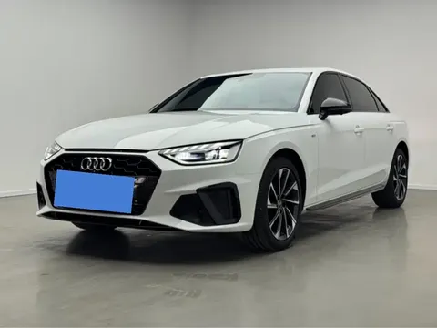 2023 Audi A4L 40 TFSI Luxury Dynamic