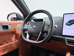 2024 Li Auto L9 Ultra, зелёный — фото 10