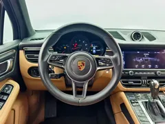 2021 Porsche Macan 2.0T — фото 8