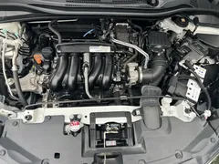 2020 Honda Vezel 1.5L CVT Pioneer, белый — фото 3