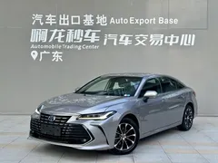2022 Toyota Avalon Hybrid 2.5L Luxury — фото 1