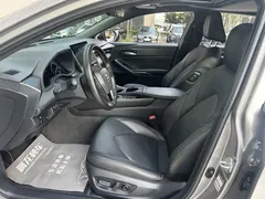 2022 Toyota Avalon Hybrid 2.5L Luxury — фото 10