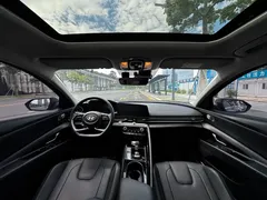 2023 Hyundai Elantra 1.5L CVT LUX Premium, синий — фото 7