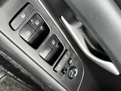 2023 Hyundai Elantra 1.5L CVT LUX Premium, синий — фото 21