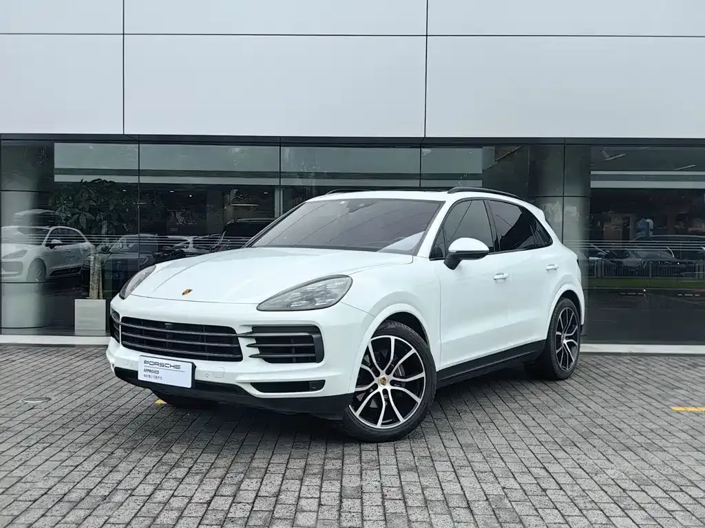 2023 Porsche Cayenne 3.0T Platinum Edition