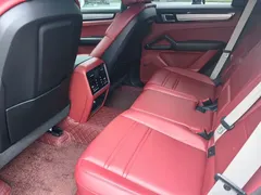 2023 Porsche Cayenne 3.0T Platinum Edition, белый — фото 12