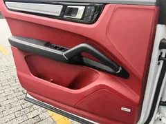 2023 Porsche Cayenne 3.0T Platinum Edition, белый — фото 20