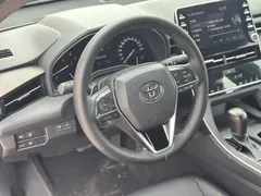 2021 Toyota Avalon 2.5L Luxury, чёрный — фото 6