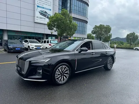 2024 Hongqi H5 2.0T AT
