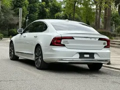 2021 Volvo S90 B5 Luxury, белый — фото 7