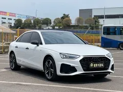2022 Audi A4L 40 TFSI — фото 3