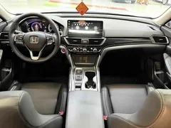 2022 Honda Accord Hybrid 2.0L, белый — фото 5