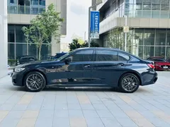 2022 BMW 3 Series 3 325Li M, чёрный — фото 4