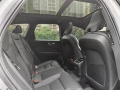 2021 Volvo XC60 T8 PHEV Sport, белый — фото 11