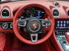 2022 Porsche 718 Boxster T 2.0T — фото 13