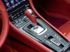2022 Porsche 718 Boxster T 2.0T — фото 15