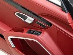 2022 Porsche 718 Boxster T 2.0T — фото 16