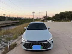 2026 BYD Seal 05 210KM — фото 3