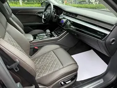 2021 Audi A8L 50 TFSI quattro, чёрный — фото 20