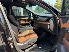 2023 Volvo XC90 B6 Luxury 7, чёрный — фото 5