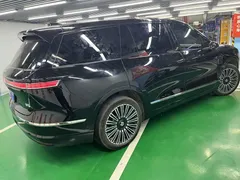 2026 Nio ES8 6-seat Executive Luxury, чёрный — фото 4