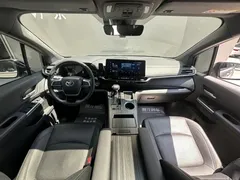 2023 Toyota Sienna 2.5L Hybrid Premium — фото 6