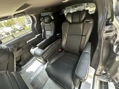 2023 Toyota Sienna 2.5L Hybrid Premium — фото 10