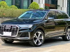 2021 Audi Q7 55 TFSI quattro S line, чёрный — фото 1