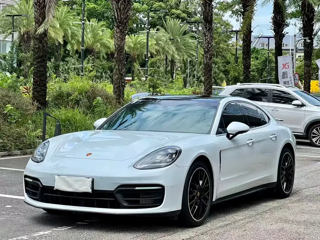 2023 Porsche Panamera 2.9T
