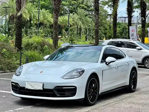 2023 Porsche Panamera 2.9T