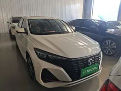 2022 Changan Eado PLUS 1.4T GDI DCT Premium, белый — фото 3