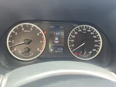 2022 Nissan Sylphy 1.6L XL CVT, чёрный — фото 12