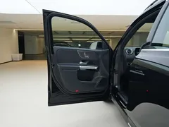 2023 Mercedes-Benz GLB 220, чёрный — фото 14