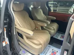 2023 Toyota Granvia 2.5L Hybrid PLUS, чёрный — фото 13