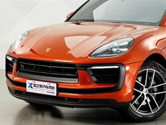 2022 Porsche Macan 2.0T — фото 2