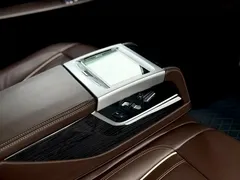 2021 BMW 7 Series 730Li M, чёрный — фото 26