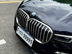 2021 BMW 7 Series 730Li M, чёрный — фото 33