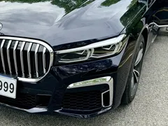 2021 BMW 7 Series 730Li M, чёрный — фото 35