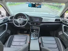 2021 Volkswagen Tayron 330TSI 2WD Plus, белый — фото 4