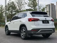 2021 Volkswagen Tayron 330TSI 2WD Plus, белый — фото 9