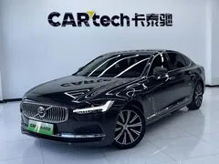 2022 Volvo S90 Hybrid T8 E Hybrid Luxury — фото 1