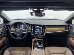 2022 Volvo S90 Hybrid T8 E Hybrid Luxury — фото 13