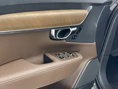 2022 Volvo S90 Hybrid T8 E Hybrid Luxury — фото 14
